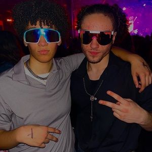 Meet your Posher, Veronica